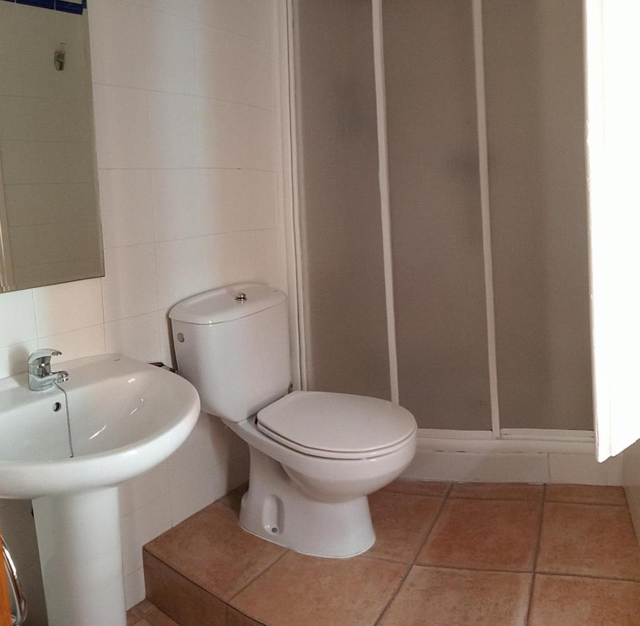 Hostal Fonda Cerdanya La Pobla de Lillet Bagian luar foto